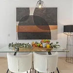 Vacation I Puerto Banus Apt, 24-7 Security, A Minute From The Marina, The Sea And Luxury Shopping Apartman *