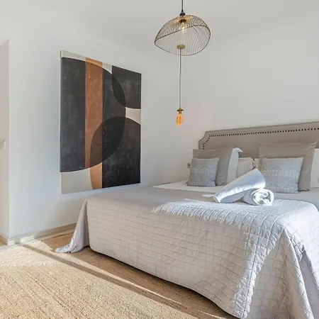 Vacation I Puerto Banus Apt, 24-7 Security, A Minute From The Marina, The Sea And Luxury Shopping Apartament