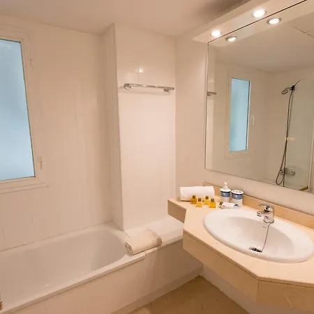 Apartment Vacation Marbella: Puerto Banus With Marina Access