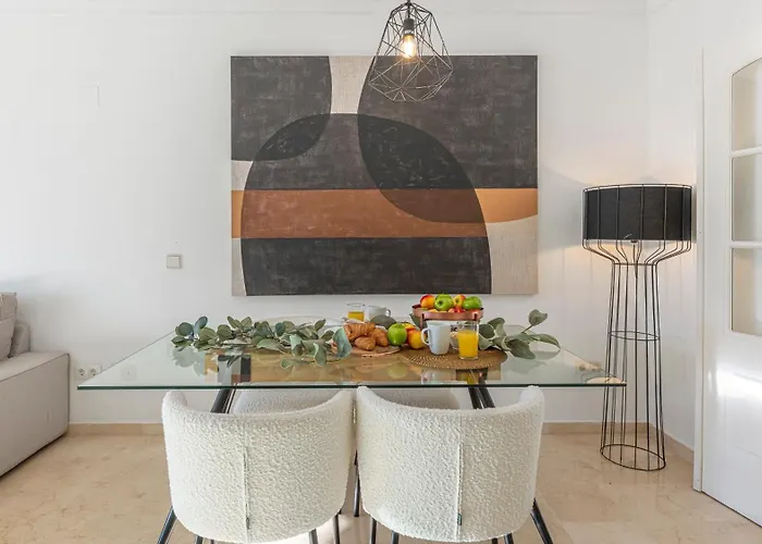 Vacation Marbella: Puerto Banus With Marina Access Apartment *