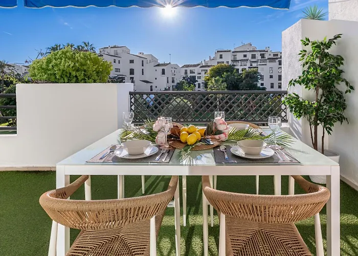 Vacation Marbella: Puerto Banus With Marina Access Apartment Marbella